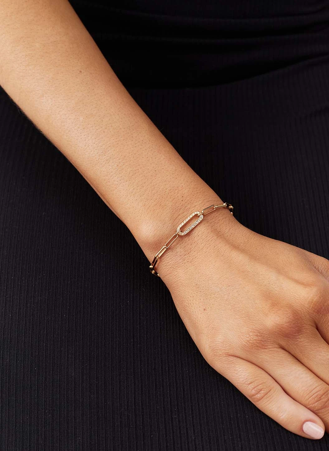 Melissa Odabash Gold Mini Paperclip & Crystal Link Bracelet 4 Melissa Odabash Gold Mini Paperclip & Crystal Link Bracelet - Image 2