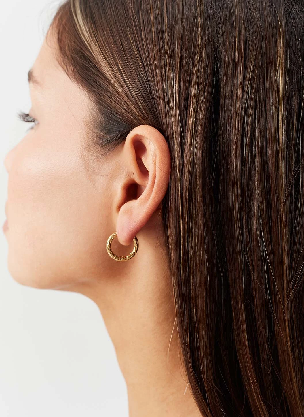 Melissa Odabash Gold Texture Huggy Hoop Earrings 4 Melissa Odabash Gold Texture Huggy Hoop Earrings - Image 2