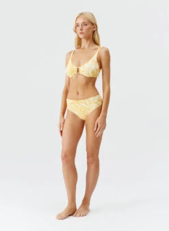 Bel Air Jungle Bikini Bottom 11 Bel Air Jungle Bikini Bottom -Melissa Odabash Sale bel air jungle bikini model 2025 F 89bb1dd8 ec5a 47f3 84b2 27afd0669253