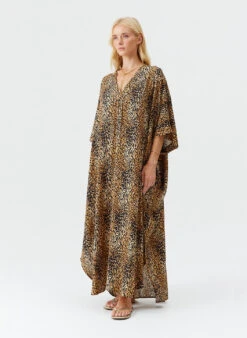 Bonnie Cheetah Kaftan 11 Bonnie Cheetah Kaftan -Melissa Odabash Sale bonnie cheetah kaftan model 2025 F
