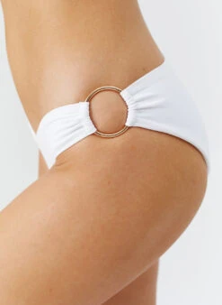 Exclusive Hamburg White Bikini Bottom 12 Exclusive Hamburg White Bikini Bottom -Melissa Odabash Sale hamburg white bikini bottom closeup 2025