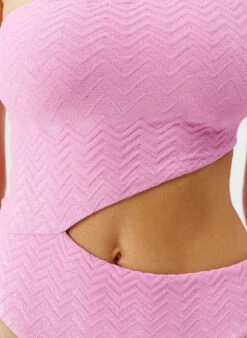 Nassau Pink Zigzag Swimsuit -Melissa Odabash Sale nassau pink zigzag swimsuit closeup 2025 2