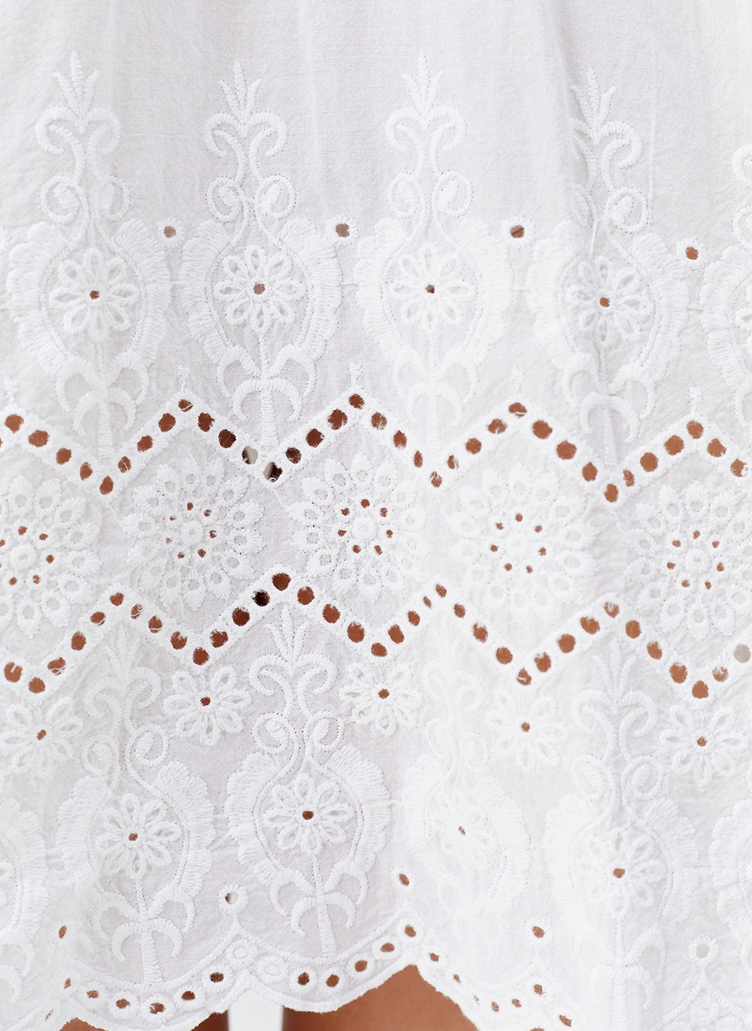 Sebena White Kaftan 8 Sebena White Kaftan - Image 6